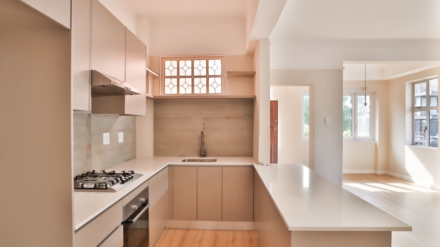 To Let 2 Bedroom Property for Rent in Sea Point Western Cape